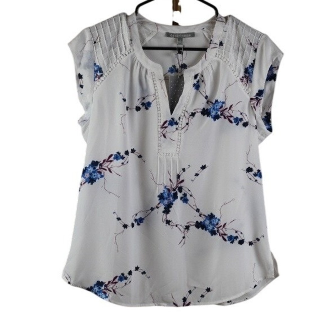 Daniel Rainn Petite Floral Lace Trim Sleeveless Blouse White Blue PM NWT